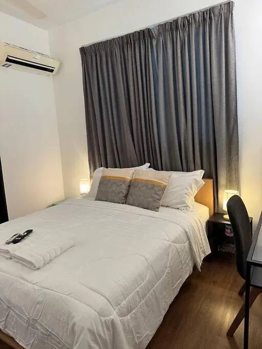 Rumakita #4 Vista Alam Top Floor Studio Shah Alam 0*,